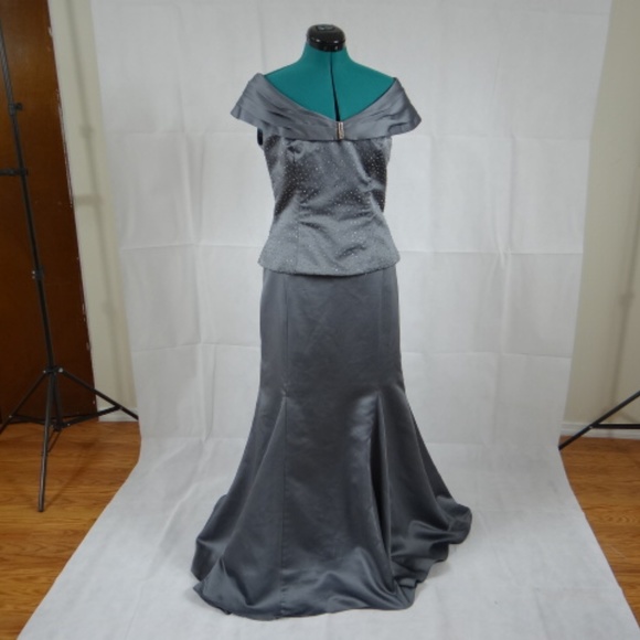 Alfred Angelo Dresses & Skirts - Dress Formal
